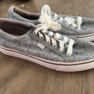 Keds Women’s Gray Knit Low-Top Sneakers with White Laces